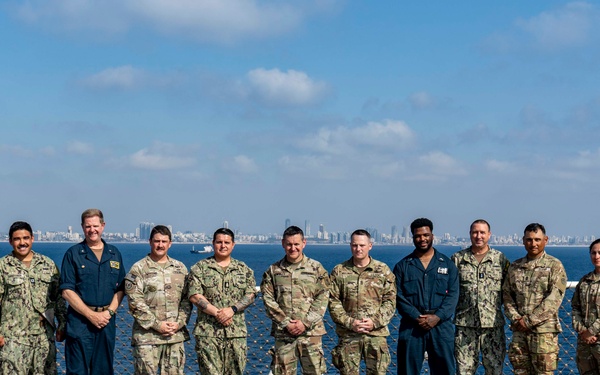 Sergeant Major of the Army Meets with Soldiers &amp; Sailors Supporting the JLOTS Gaza Humanitarian Aid Operation