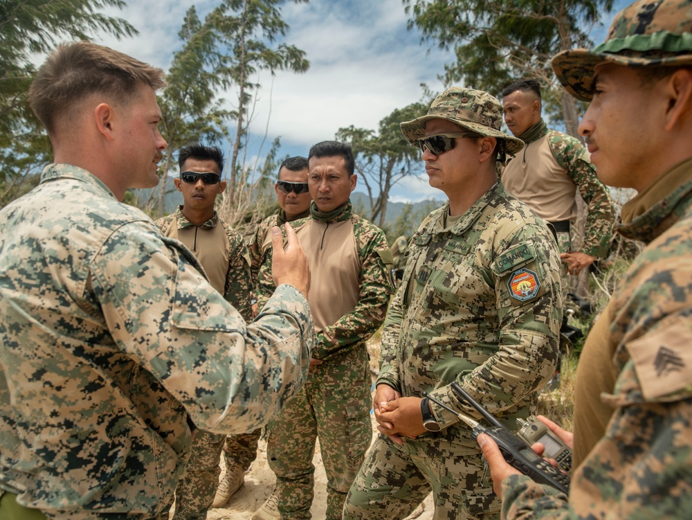 Partners enhance combined capabilities on combat rubber raiding craft during RIMPAC 2024