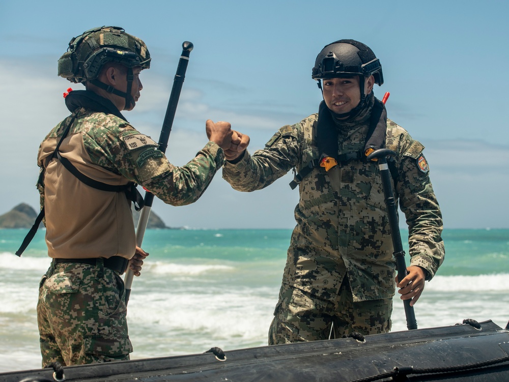 Partners enhance combined capabilities on combat rubber raiding craft during RIMPAC 2024