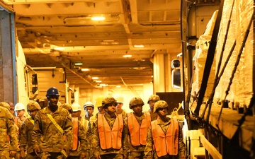 Sergeant Major of the Army Meets with Soldiers &amp; Sailors Supporting the JLOTS Gaza Humanitarian Aid Operation