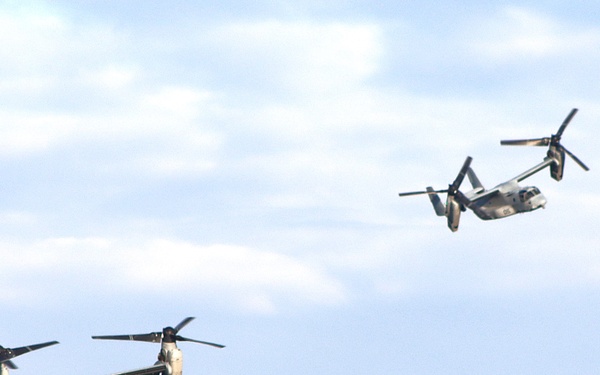 JB MDL- 404 CA BN Conducts Day and Night Airborne Operation