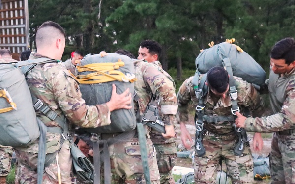 JB MDL- 404 CA BN Conducts Day and Night Airborne Operation