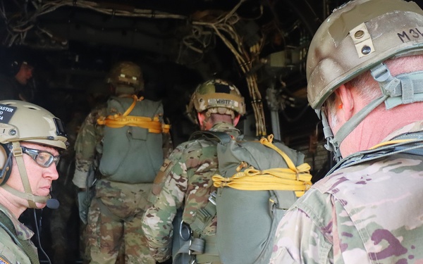 JB MDL- 404 CA BN Conducts Day and Night Airborne Operation