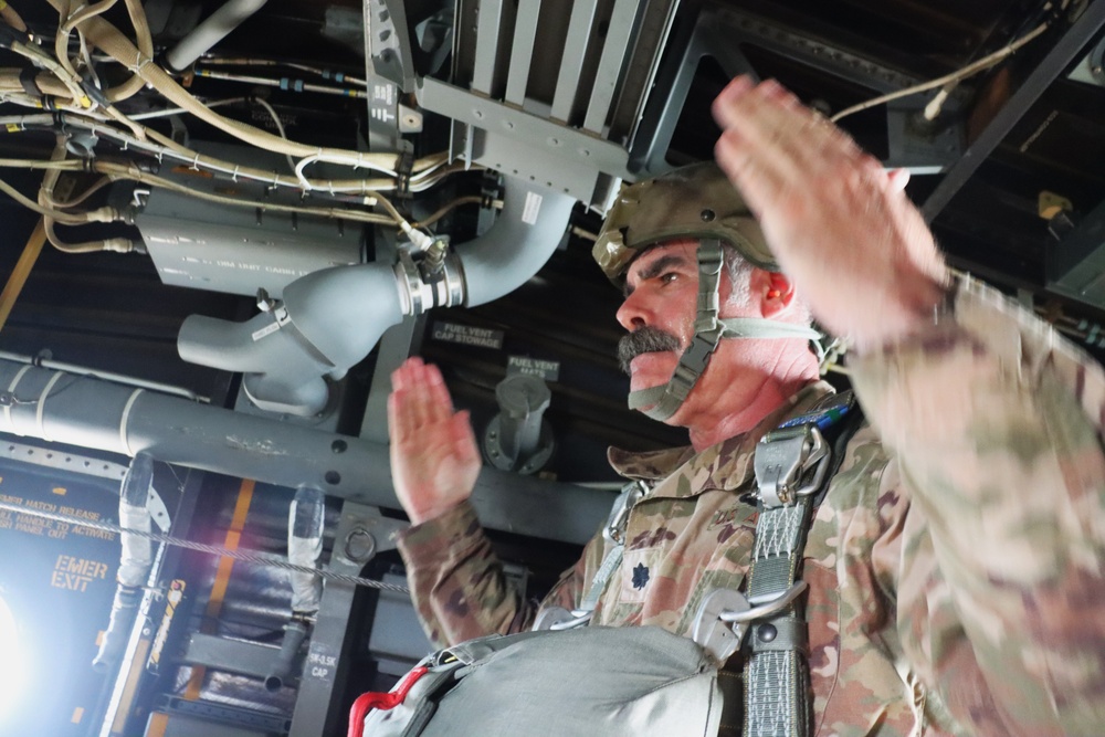 JB MDL- 404 CA BN Conducts Day and Night Airborne Operation