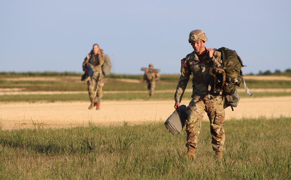 JB MDL- 404 CA BN Conducts Day and Night Airborne Operation