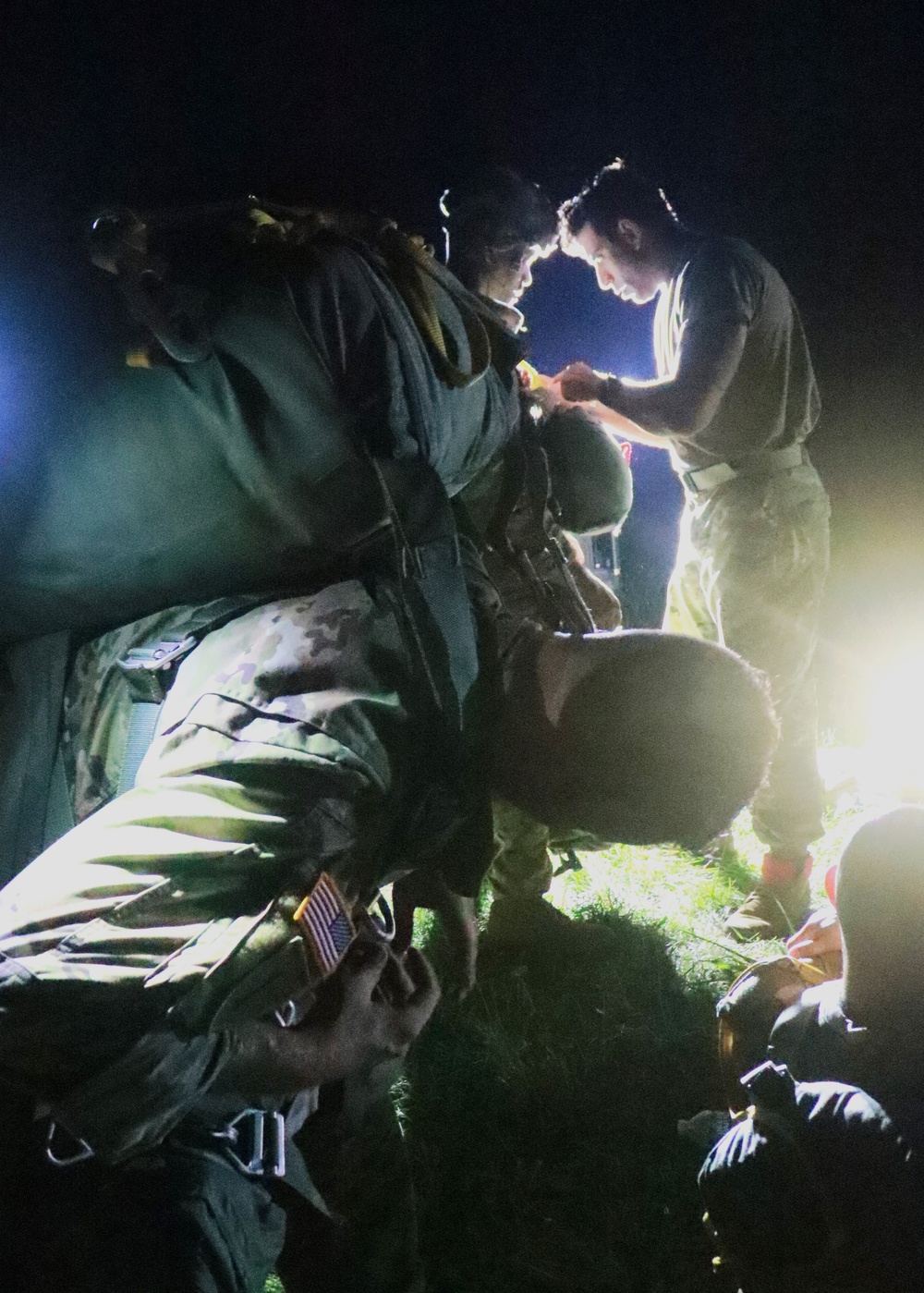 JB MDL- 404 CA BN Conducts Day and Night Airborne Operation