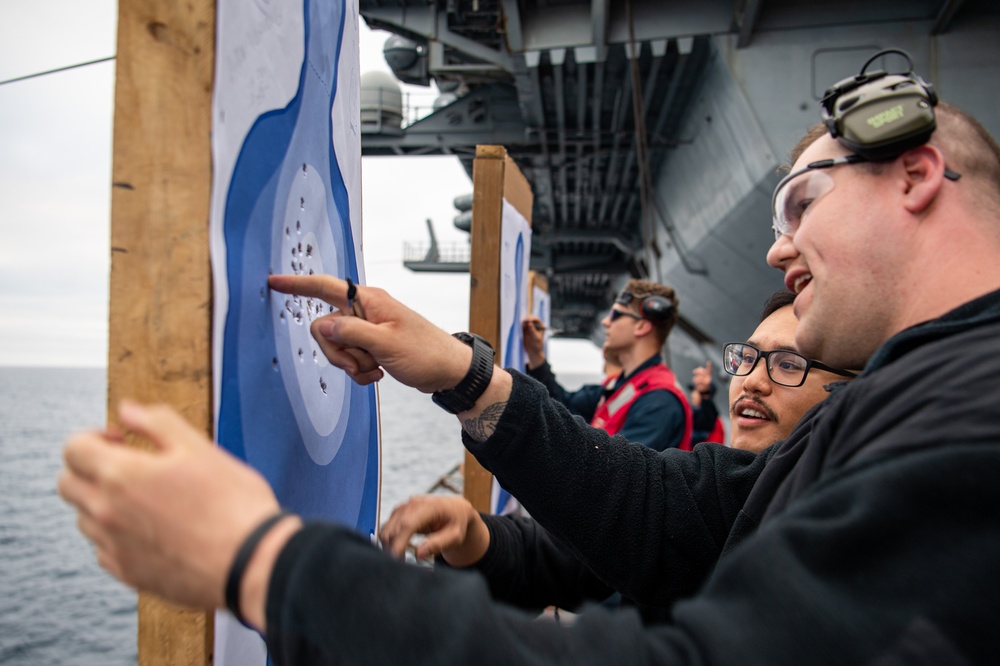 Nimitz Sailors Receive Marksmanship Training