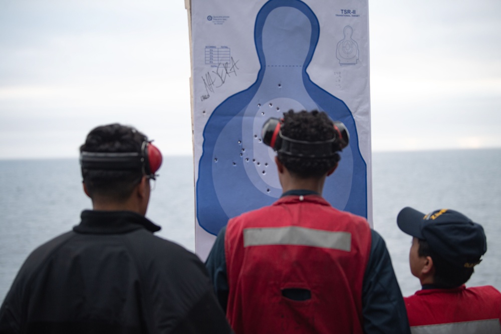 Nimitz Sailors Receive Marksmanship Training