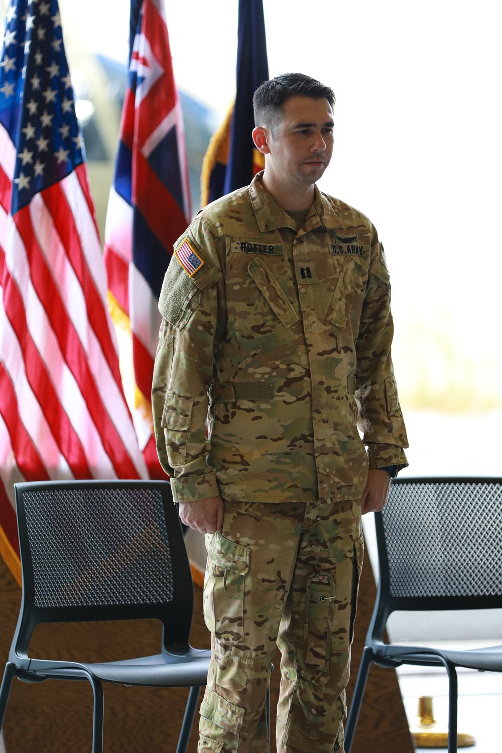 Hawaii’s 2-211th Aviation General Support Battalion Change of Command