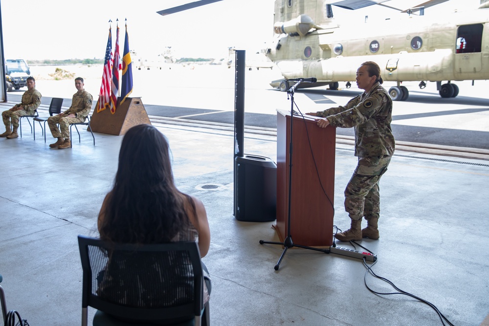 Hawaii’s 2-211th Aviation General Support Battalion Change of Command