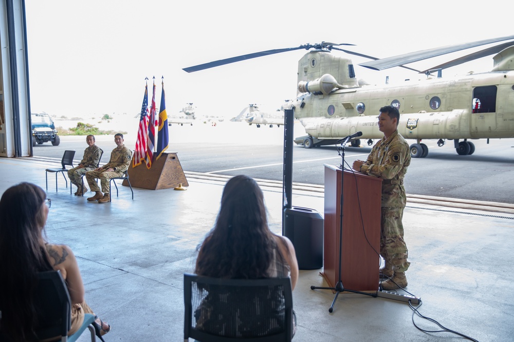 Hawaii’s 2-211th Aviation General Support Battalion Change of Command