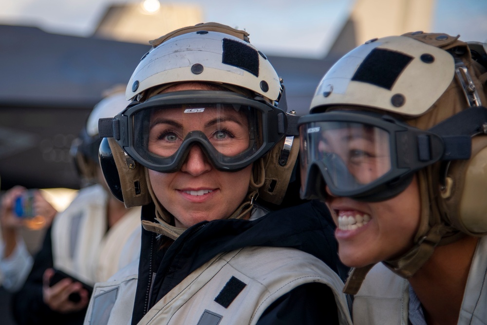 Distinguished visitors view flight operations aboard USS Carl Vinson during RIMPAC 2024