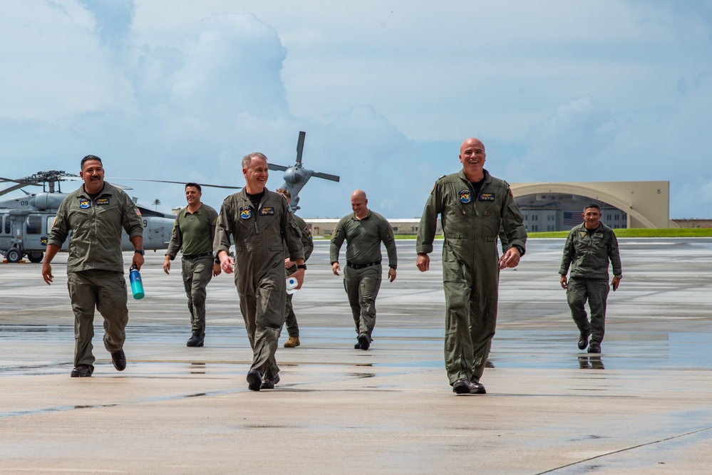 HSC-25 Holds a Change of Command Ceremony