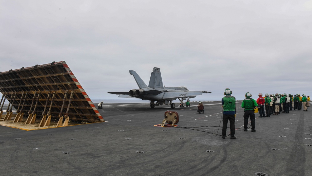 USS Ronald Reagan (CVN76) conducts flight operations