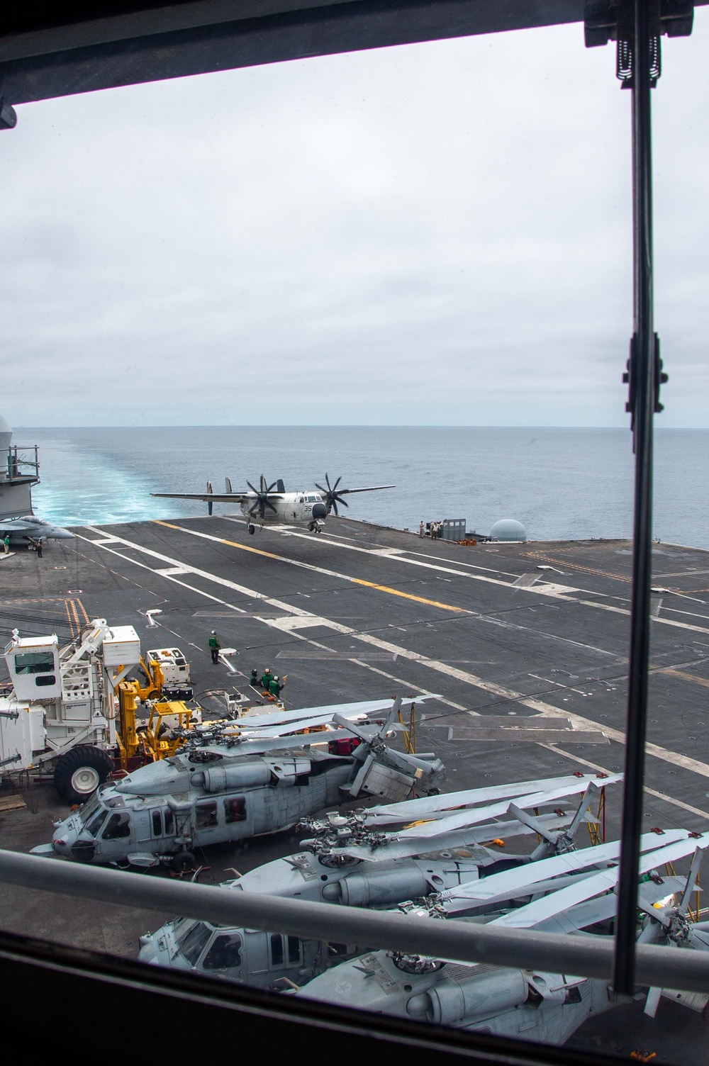 USS Ronald Reagan (CVN 76) conducts routine operations