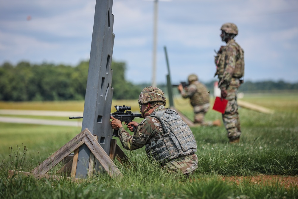 Fort Campbell MEDDAC Conducts Qualification Range