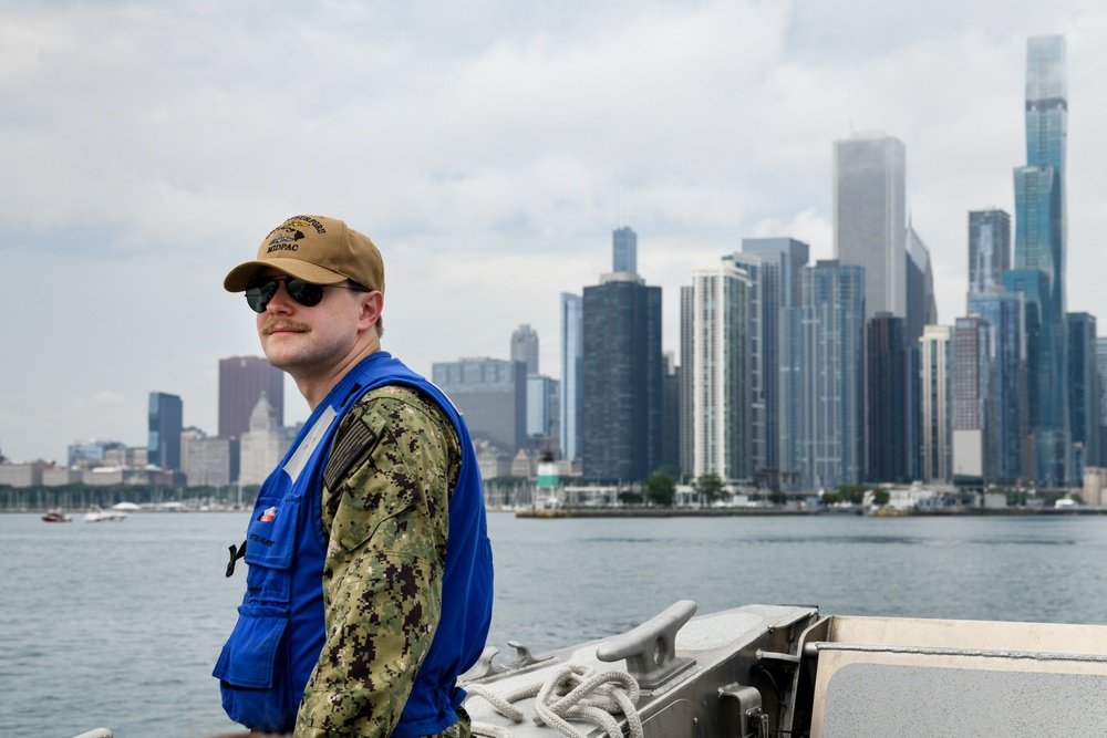 NSGL Sailor Reenlists