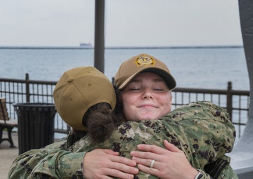 NSGL Sailor Reenlists
