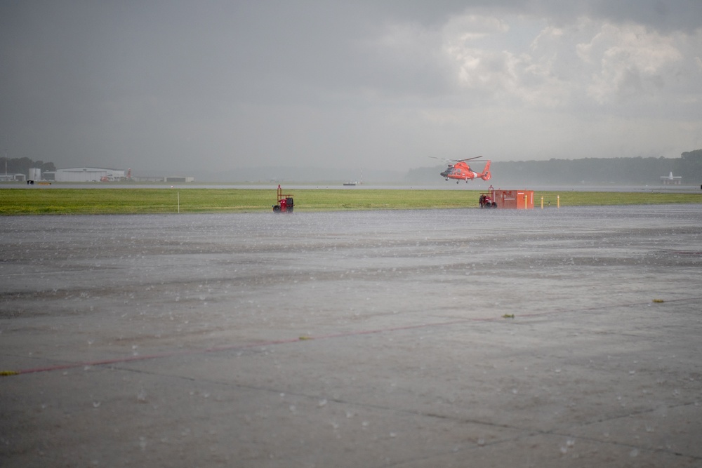 DVIDS - Images - Coast Guard's Last MH-65D Dolphin Lands at ALC ...