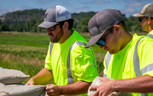 Flood fighting actions taken along two levees in Missouri