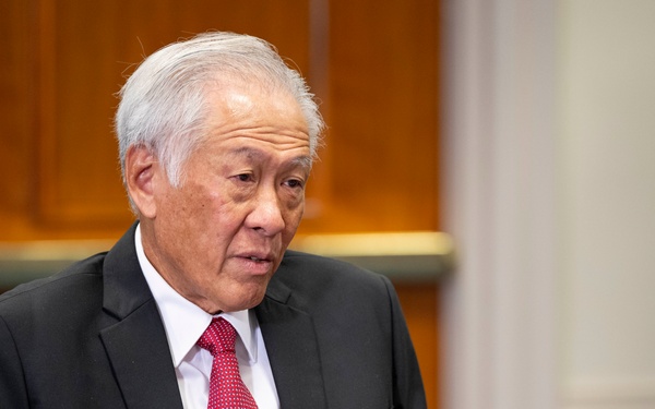 SD Hosts Singapore MoD