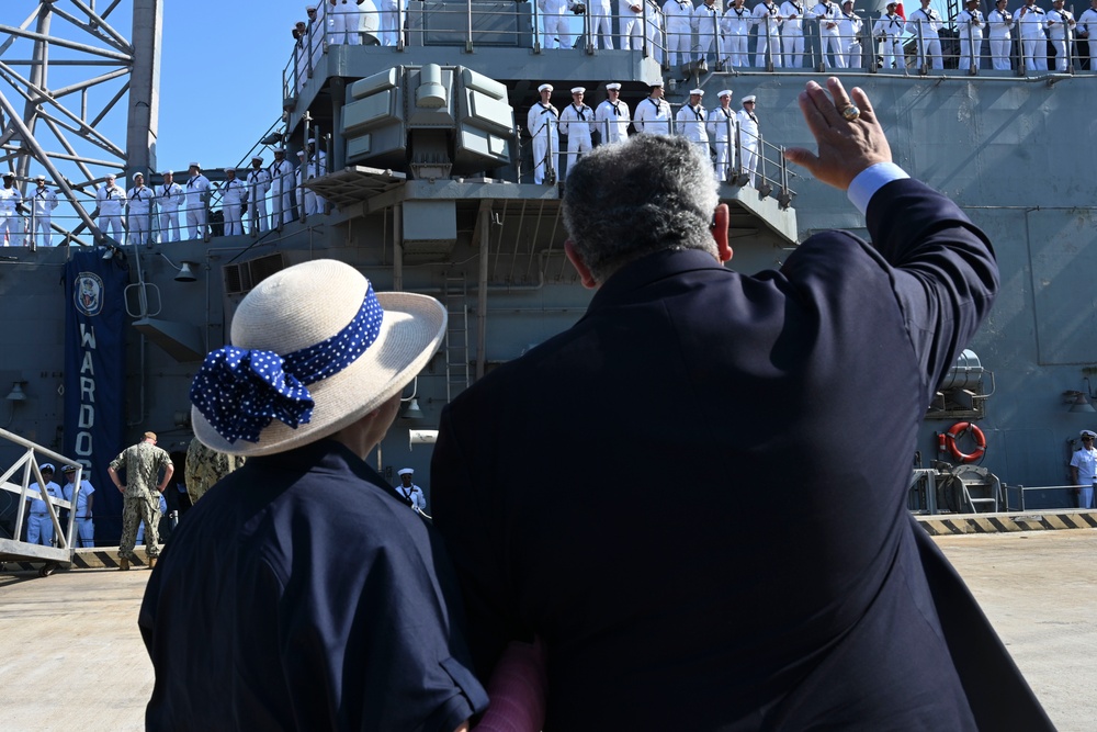 SECNAV Attends USS Philippine Sea (CG 58) Return to Homeport