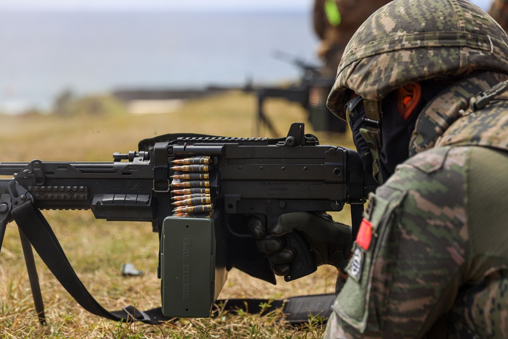 US, partner nations conduct crew-served weapons live-fire range at RIMPAC 2024