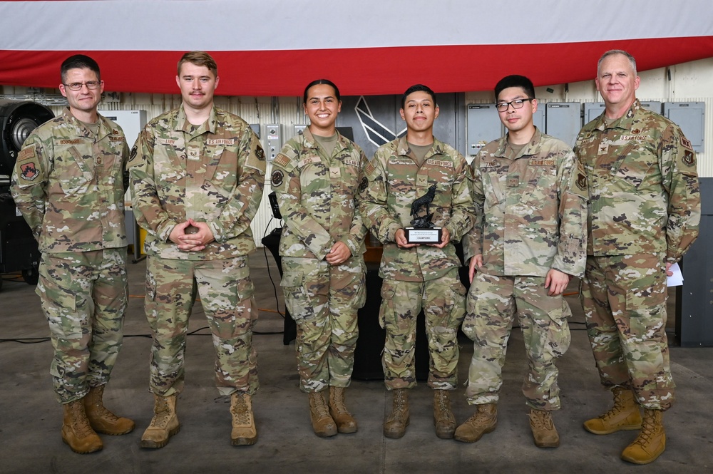 8th MXG hosts 2nd Qtr DCC and Load Crew Competition