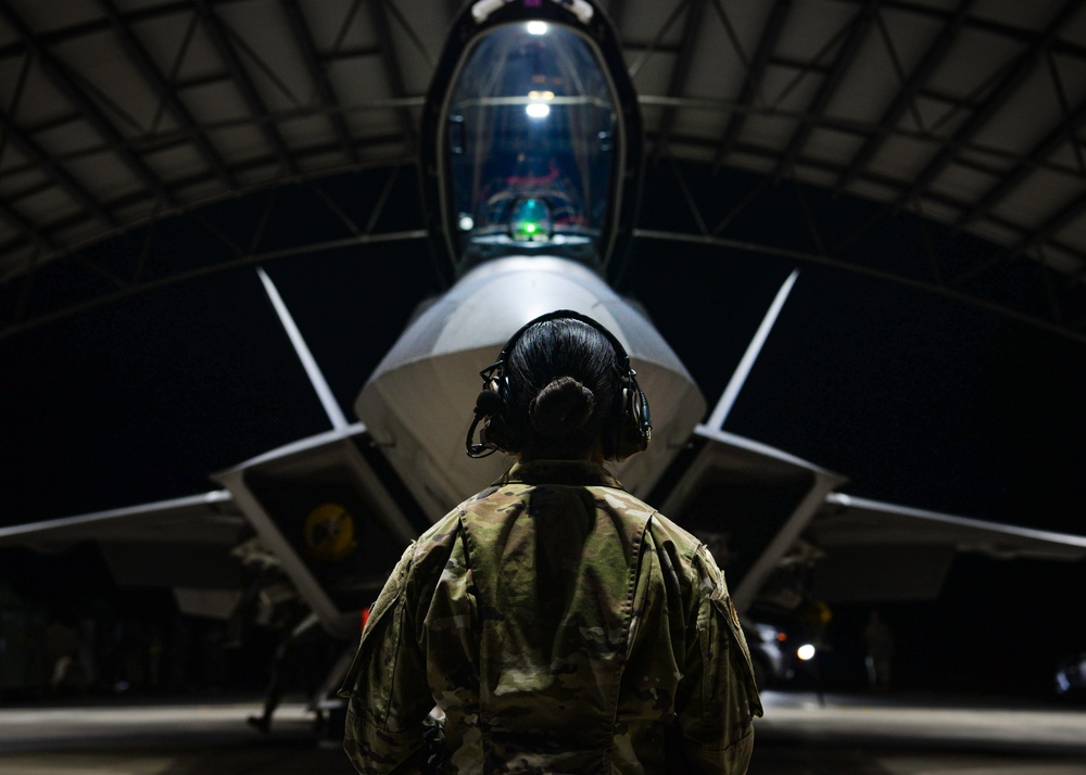 USAF Airmen prepare F-22A Raptors during Exercise Pitch Black 2024 for large-scale, global training