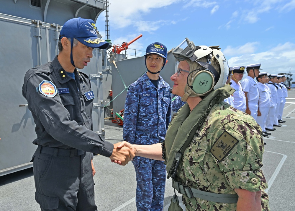 CNO visits JS Kunisaki during RIMPAC 2024