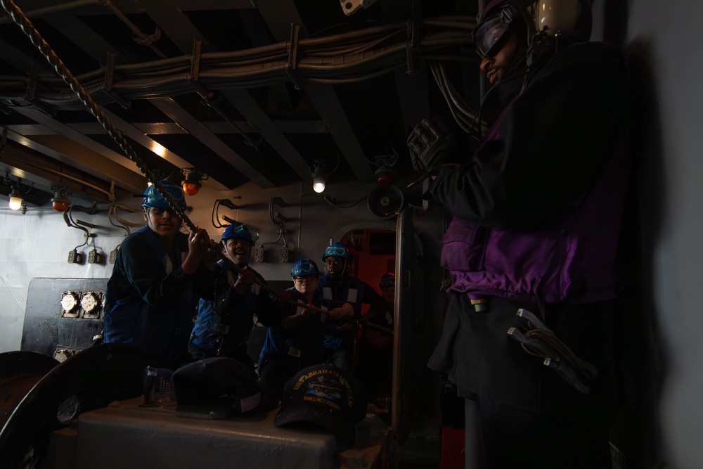 Abraham Lincoln conducts a fueling-at-sea with USS O'Kane