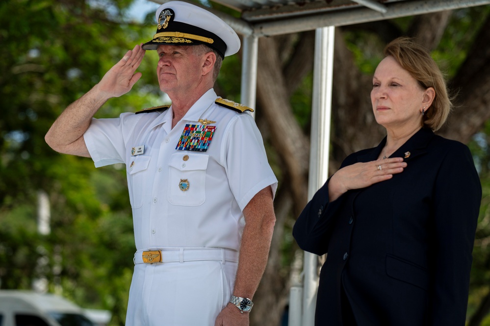 U.S. Indo-Pacific Commander leads U.S. Interagency Delegation to Papua New Guinea