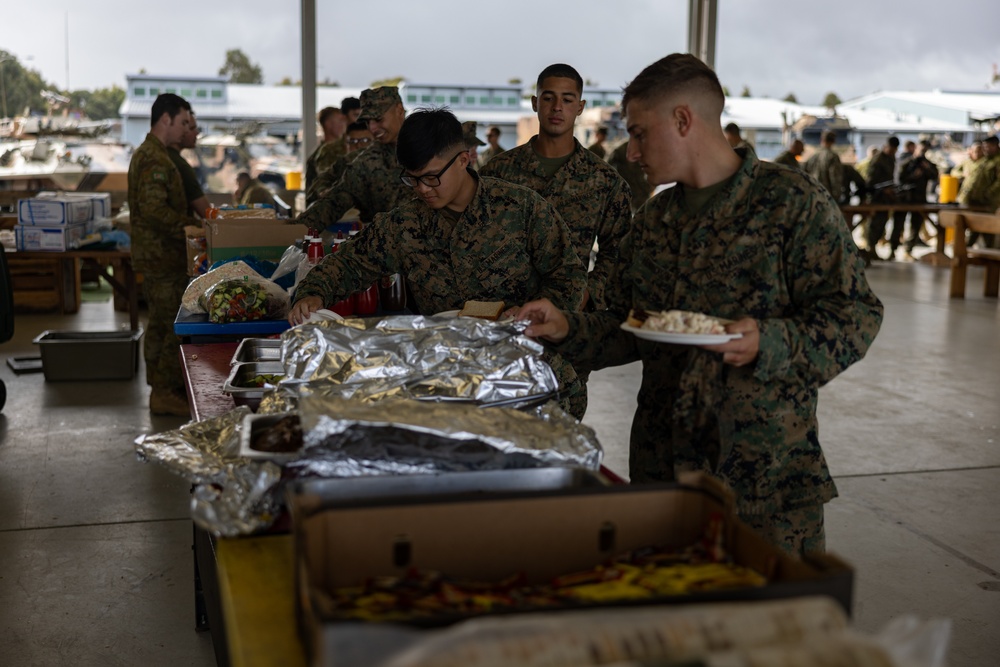 U.S. Marines with 1st LAR Bn. meet Australian Army’s 1st Armoured Regiment