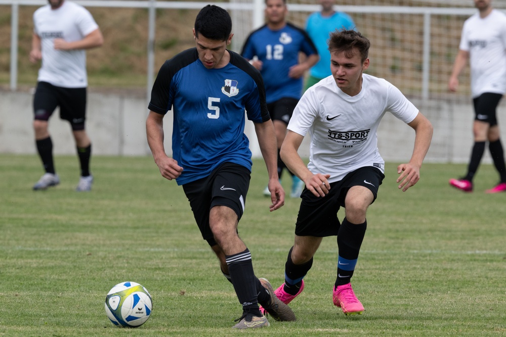 Americans lose 3-1 to Germans in 15th Annual Sportsfest soccer match