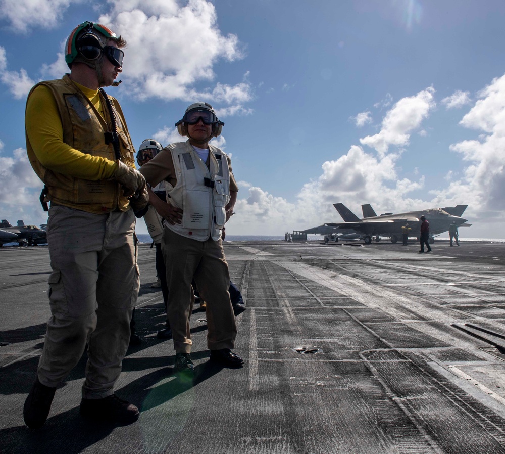 USS Carl Vinson hosts Colombian Navy during RIMPAC 2024