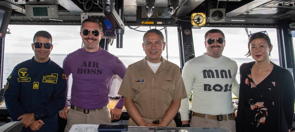 USS Carl Vinson hosts Colombian Navy Admiral during RIMPAC 2024