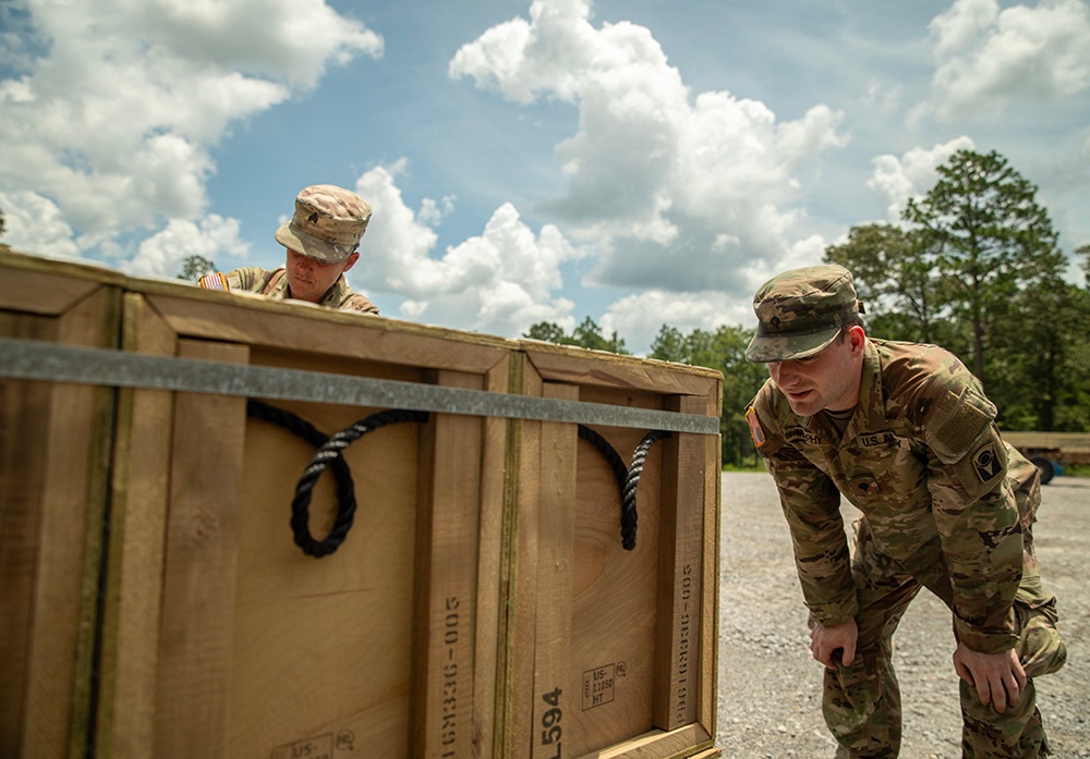 Florida Guard Soldiers prepare ammunition for major training exercise