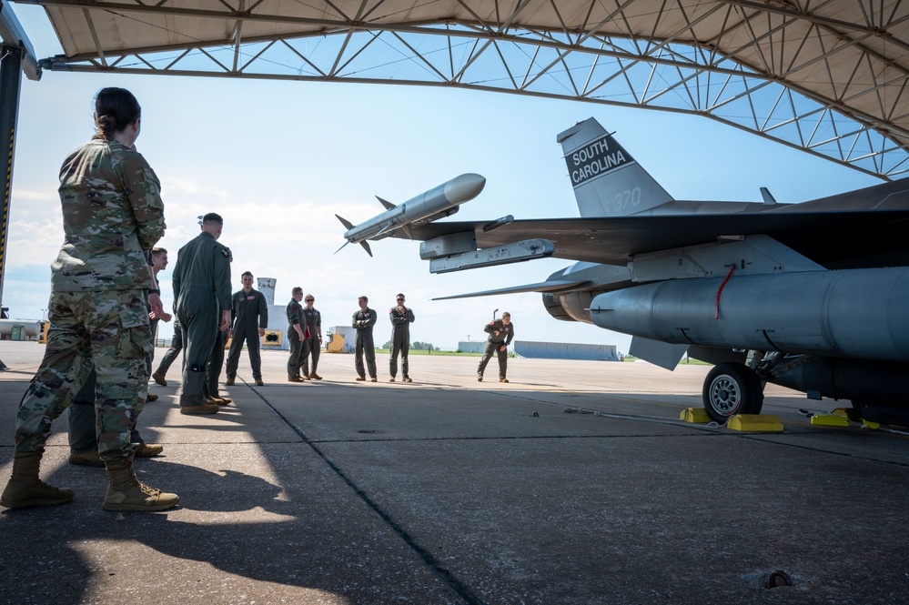 F-16 Fighting Falcon visits Vance