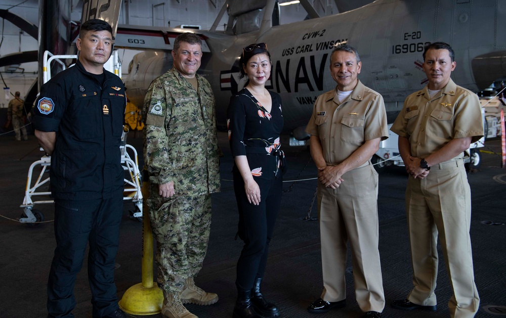 USS Carl Vinson hosts Colombian Navy Admiral during RIMPAC 2024