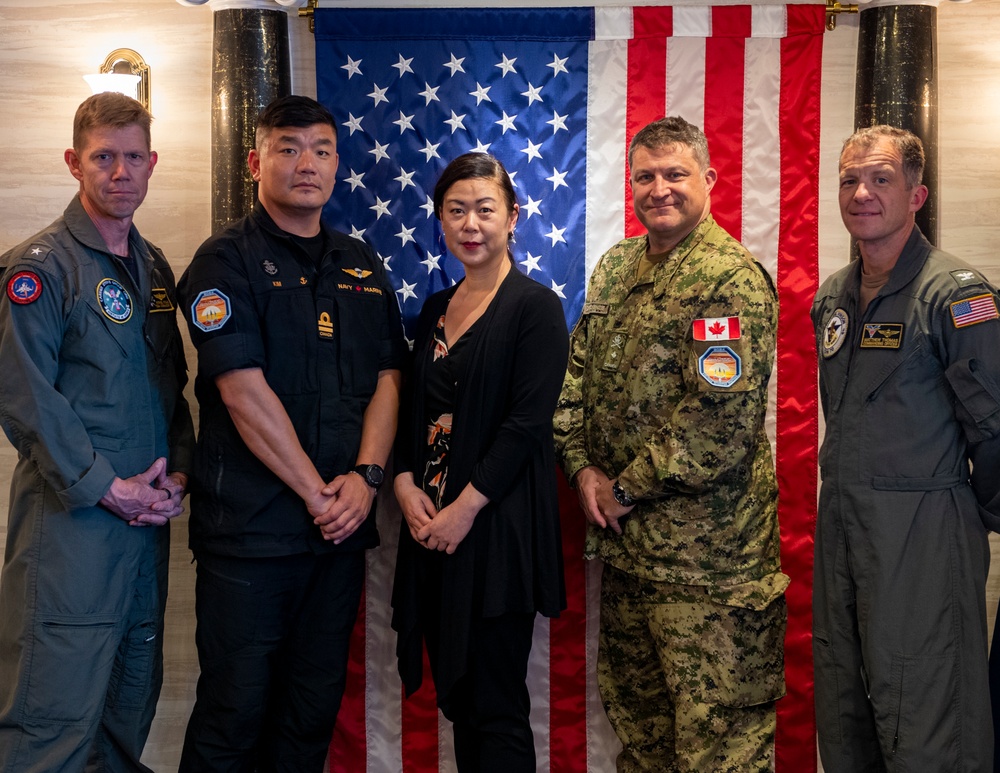 USS Carl Vinson hosts Canadian officials during RIMPAC 2024