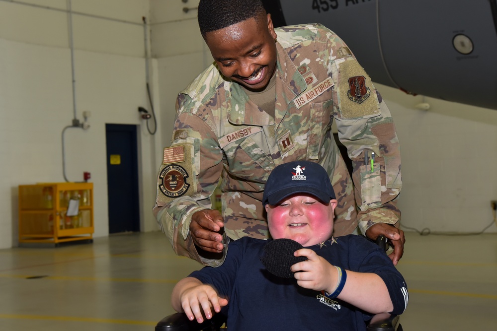 Eight-year-old cancer fighter honored as 35th Pilot for a Day