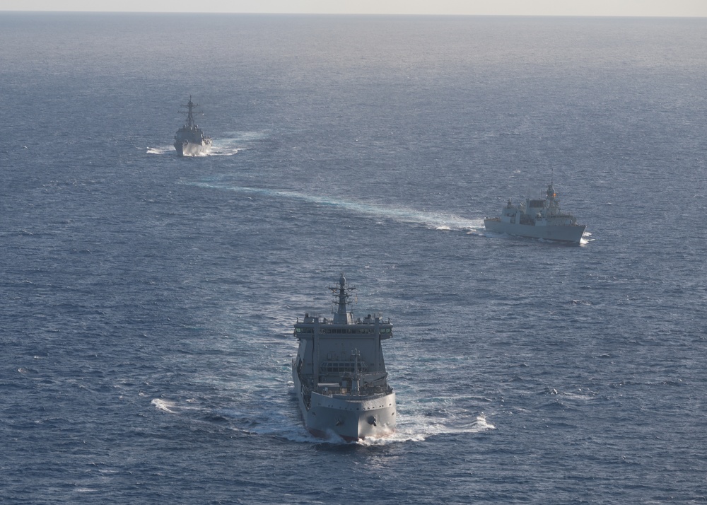 USS Sterett Sails in Formation During RIMPAC 2024