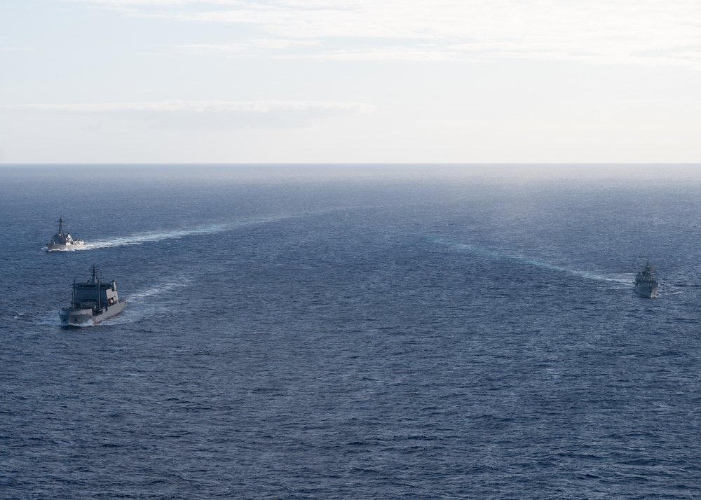 USS Sterett Sails in Formation During RIMPAC 2024