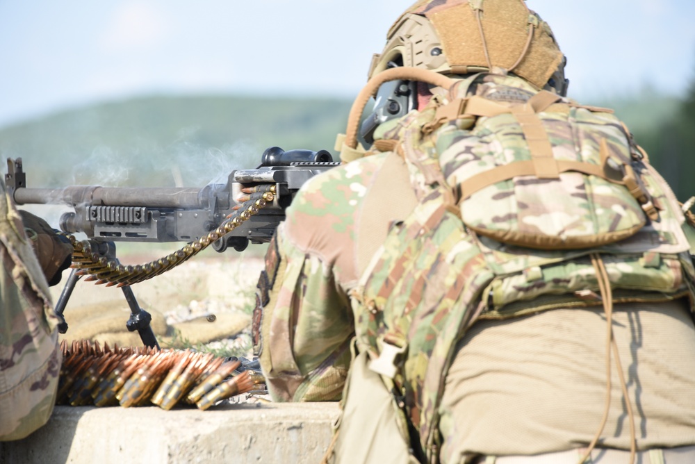 M240B machine gun