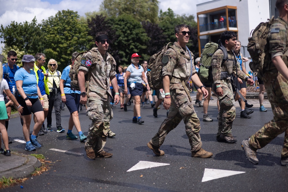 Nijmegen March: V Corps Soldiers Day 1