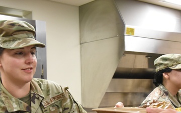 Services Airmen feed the Force