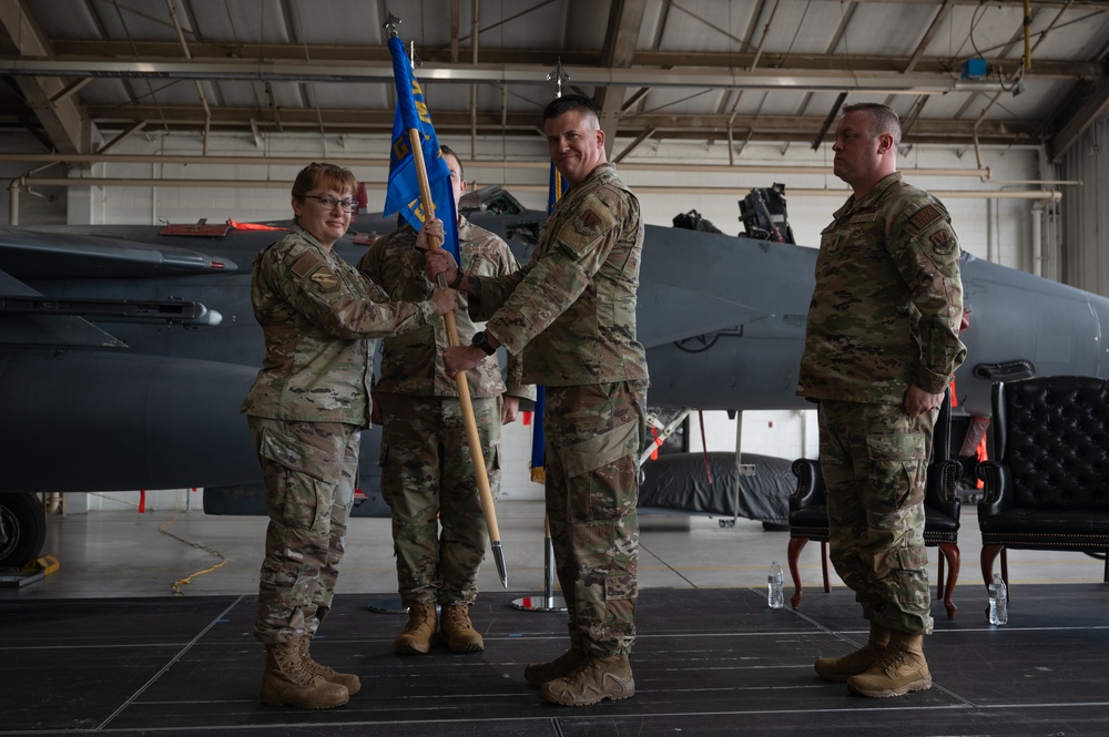 336TH welcomes new commander