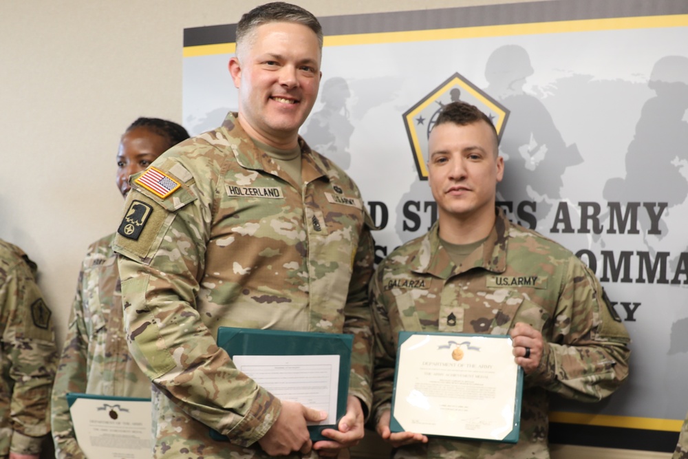 15th Command Sergeant Major of the U.S. Army Reserve visits HRC