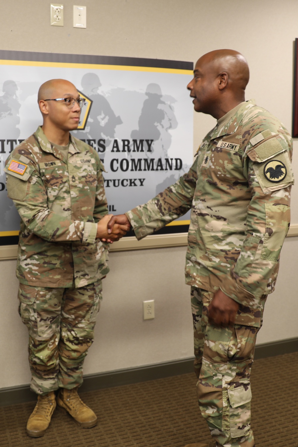 15th Command Sergeant Major of the U.S. Army Reserve visits HRC