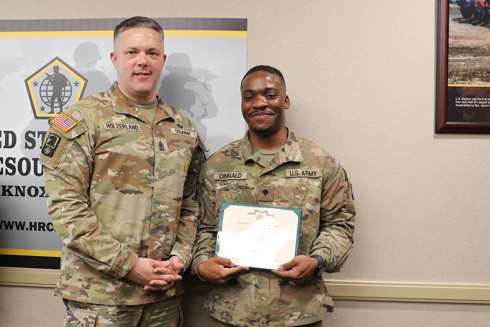 15th Command Sergeant Major of the U.S. Army Reserve visits HRC